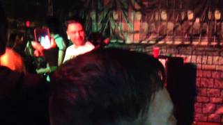 Abandon All ships- less than love live