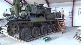 Motorstart eines Centurion Bergepanzers