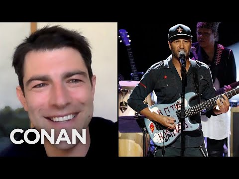 馬克斯-格林菲爾德在湯姆-莫雷洛面前自慚形穢 - CONAN on TBS (Max Greenfield Embarrassed Himself In Front Of Tom Morello - CONAN on TBS)