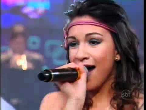 Priscilla Alcântara & Yudi Tamashiro Cantando "Sonífera Ilha "