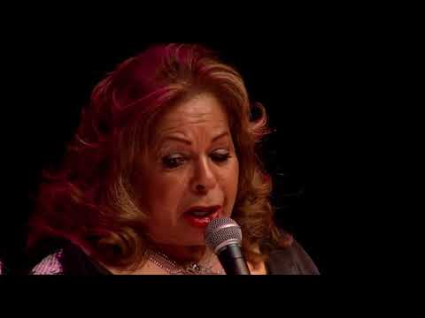 Ave Maria no morro  Cauby Peixoto e Ângela Maria HD