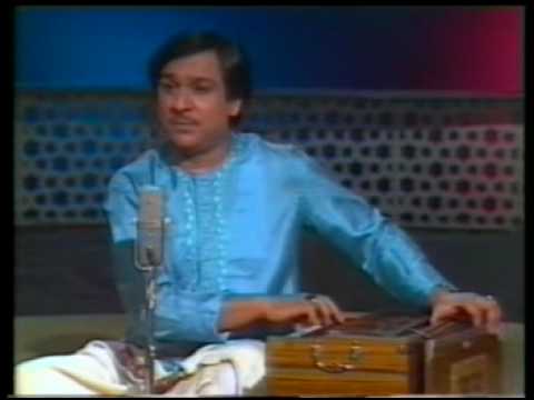 Sochtay Aur Jaagtay Saanson Ka Ik Dariya Hoon Main - Ghulam Ali Live