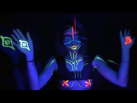 Cacao Mental - El Loro y la Lora [OFFICIAL VIDEO]