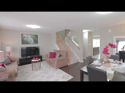 32 Boylett Rd, Ajax, ON L1Z 0M7