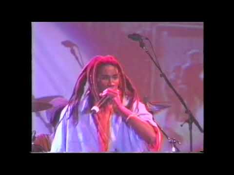 Vaughn Benjamin - Energized Performance - Midnite - "Old Robe/As Da Ga"