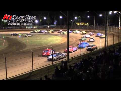 Modified Production: Nathan Macdonald Crash - Maryborough Speedway