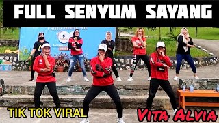 Download lagu FULL SENYUM SAYANG REMIX BY VITA ALVIA TIK TOK VIR... mp3