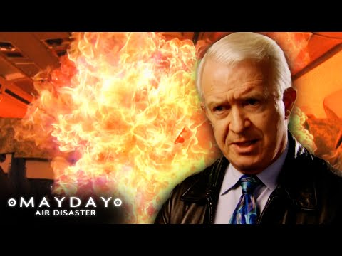 The First EVER Crash Of A Jumbo Jet | Eastern Airlines Flight 401 | Mayday: Air Disaster