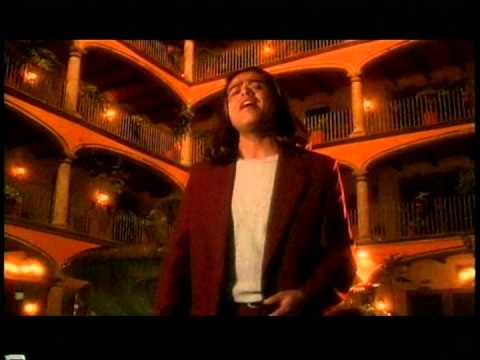 Banda Pelillos - Frio de Ausencia (Video oficial)