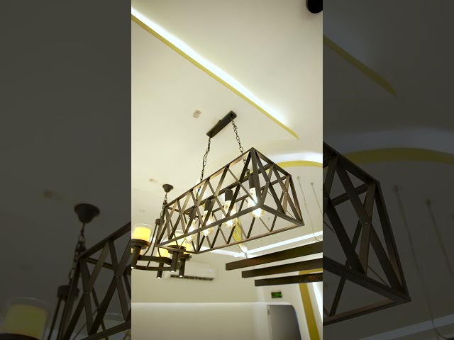 ثريا علاقية كلاسيك شكل شبك باللون الأسود