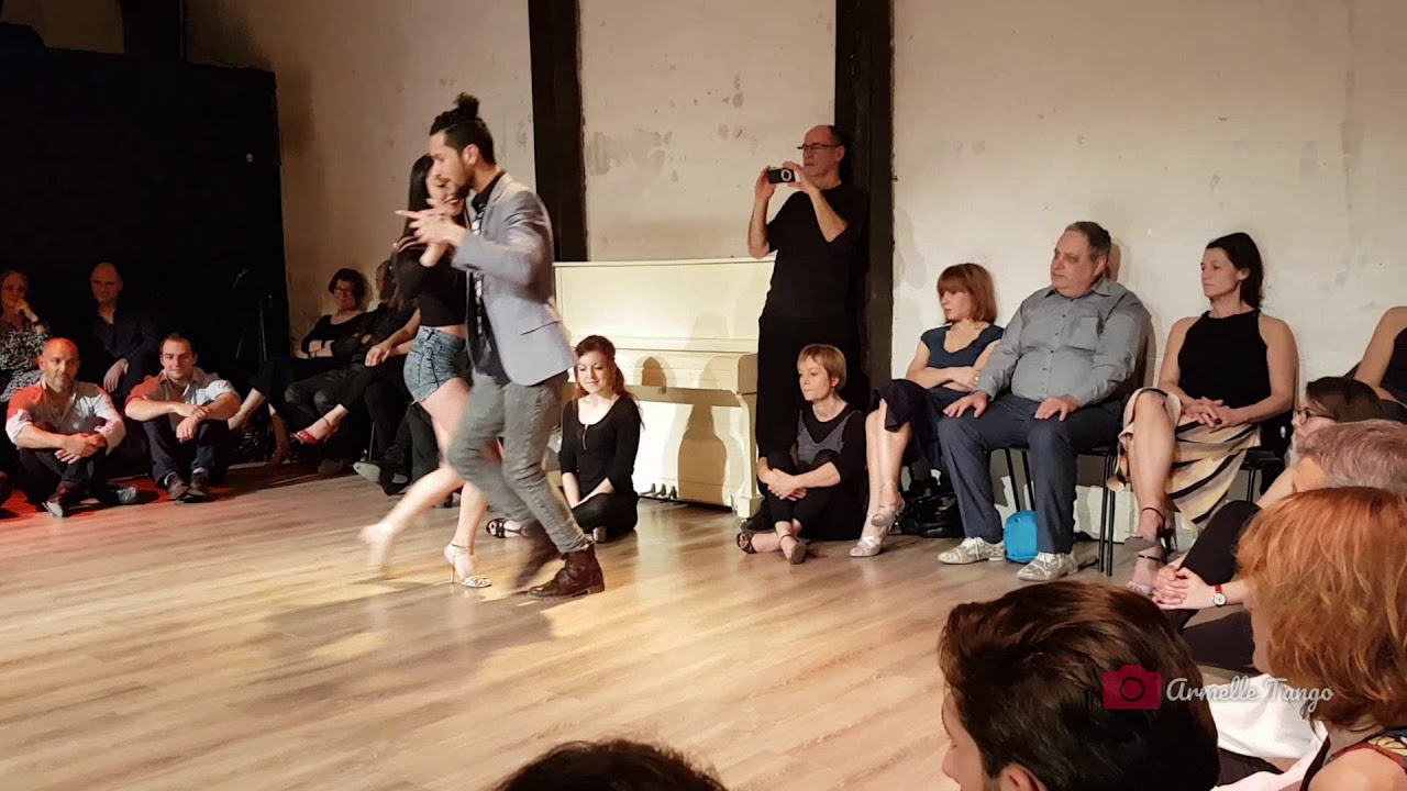 Fabrizio Tonelli & Candela Vega ❤ Patiencia @ La Parisiana Tango Bal et Démonstration