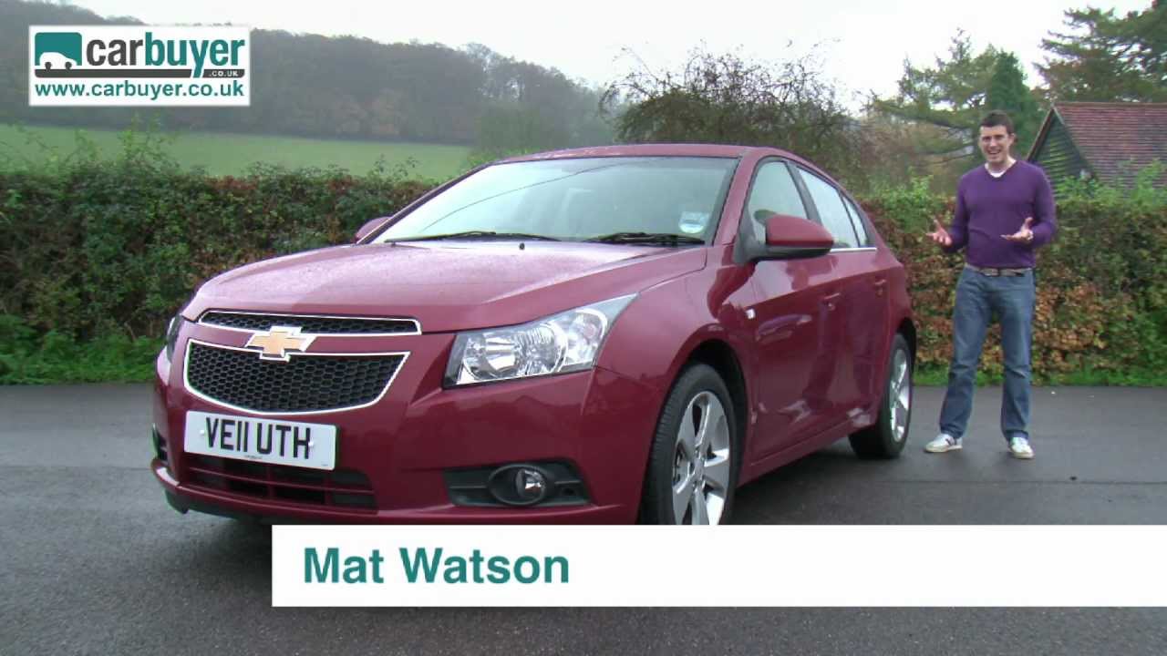 Chevrolet Cruze hatchback review - CarBuyer