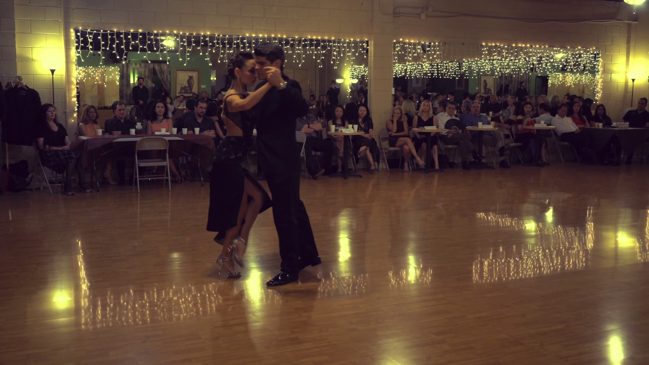 Video thumbnail for Adrian Veredice & Alejandra Hobert - Performance 2