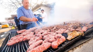 Download lagu Street Food in Romania for Breakfast!! $1.15 ROMANIAN MICI KEBABS!! mp3