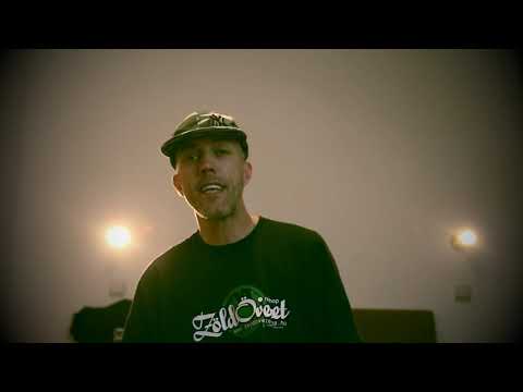 HJ Mester-Meghagyom másnak(Music video)