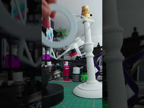 Lampshade adapter How to change the fitting from narrow UK to Wider EU