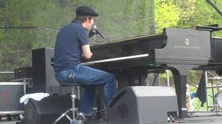 Ben Folds- Bitch Went Nuts