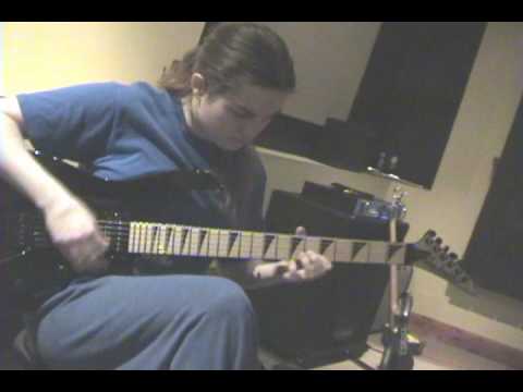 jackie bergjans of strych9hollow proves she really plays guitar (best female guitar player?)