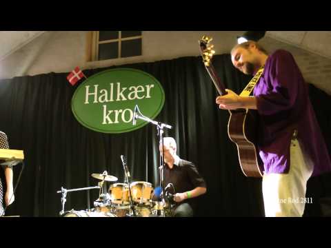 Nuala Kennedy Band -  Roddie Ross of Brora (2012)