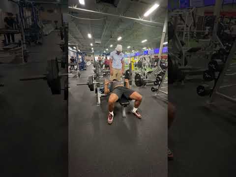 245 on barbell bench for a few #barbellbenchpress #lift #grind #strong #press