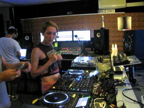 MOBIUS STRUM @ CHRONOVISION radioshow on IBIZA SONICA