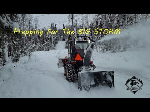 #177 Kubota B2601 " Blowing Snow Before The Storm"  Agri Ease model BE-SBS5054G Snow Blower