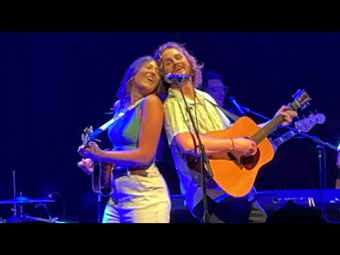 Evan Honer w/ Julia Digrazie - Jersey Giant live at Observatory in Santa Ana