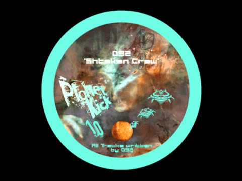 PLANET KICK 10 - D32 -  What