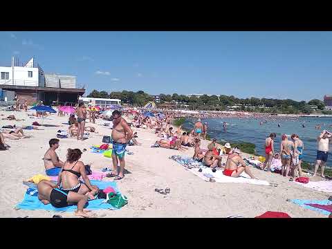 Pe plaja din Mangalia