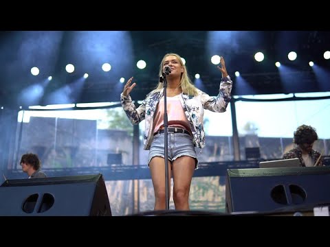 ELLE HOLLIS LIVE @ LUXEMBOURG