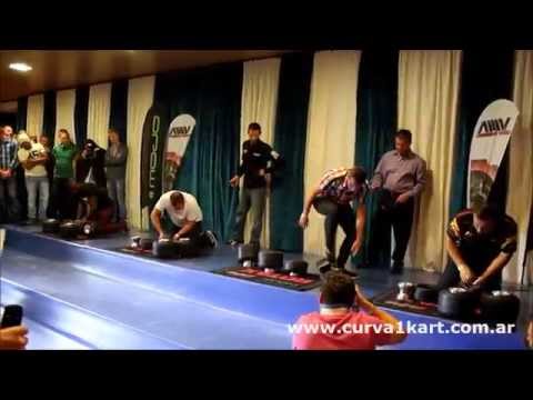 GRAND FINALS ROTAX 2014 . Semifinal Armado Neumáticos