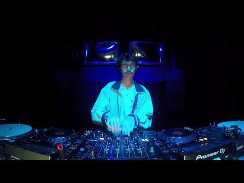 The Blue Oyster: Tomeno / 19.09 / 19- 20