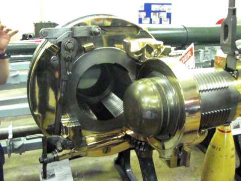 1889 naval gun breech