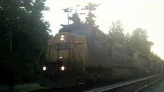 preview picture of video '5 CSX engines pulling through Anchorage Ky'