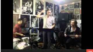 Beta Play   Chipmunk (Christmas) Song