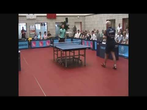 Rasmus Klein Døssing vs Zhang Hua i Rådhushallen Odense Tsingtao Tabletennis tour 190815