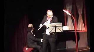 Plouvier-Toker's comic act - Hora Staccato