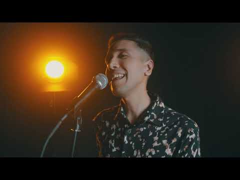 Danny Rodeck Vocal Coach video.