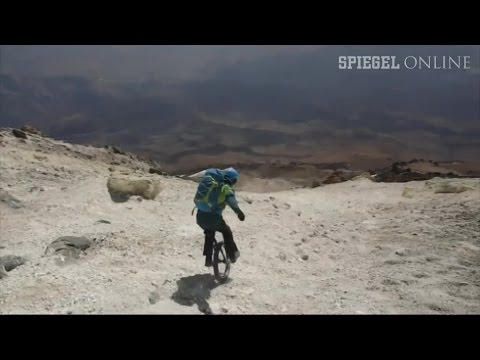 Weltrekord im Einrad-Downhill: Der Damavand-Bezwinger | DER SPIEGEL