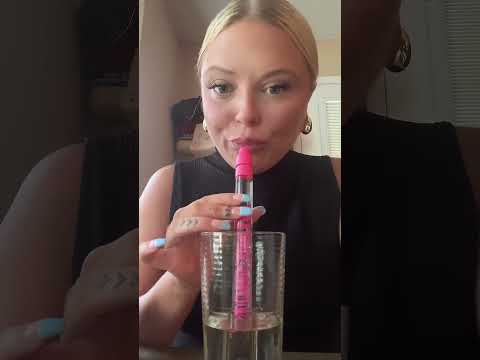 Best thing ive found #takeshotsbrand #shots #shotstraw #cocktail #helpmemakethismakesense