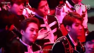 Download lagu EXO-L birthday singing for SEHUN EXO @ V Chart Awards mp3