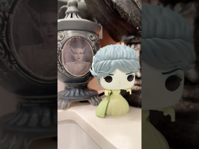Vídeo relacionado con Factory Entertainment The Bride of Frankenstein - Bolsa de hojalata, varios
