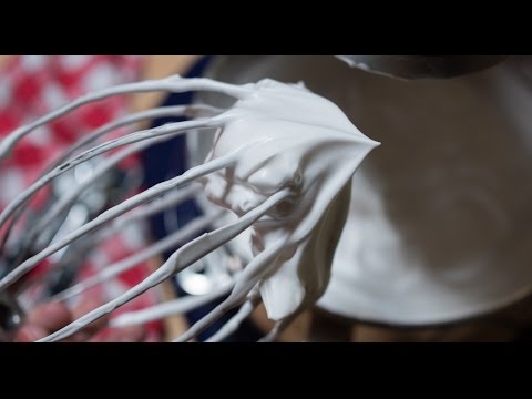 Aquafaba Whipped Cream | World of Vegan