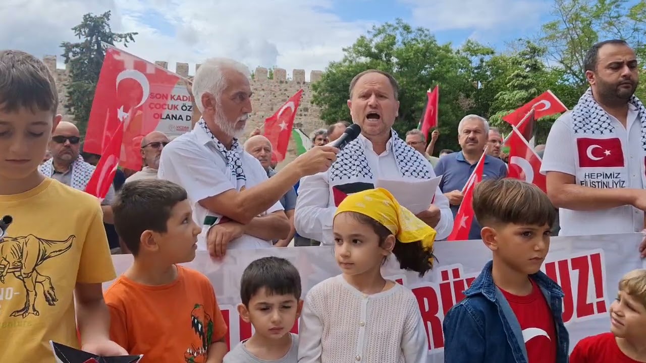 Sinop’ta Küresel Sumud Filosuna destek gösterisi yapıldı