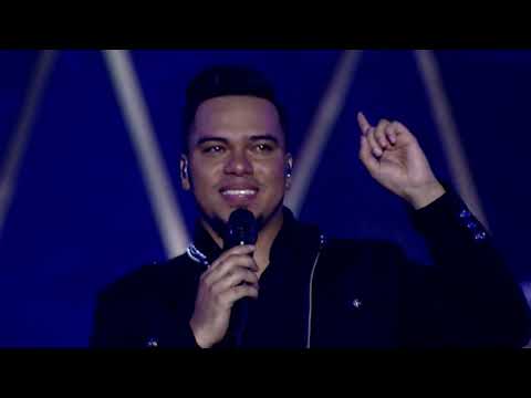 Video thumbnail for Areia em Minhas Mãos (Ao Vivo)