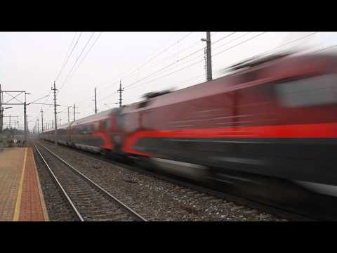 2x RailJet mit 200Km h durch Marchtrenk ri Linz