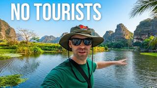 Why is NOBODY Here? 🇻🇳 Vietnam's Most Underrated Town (Ninh Binh)