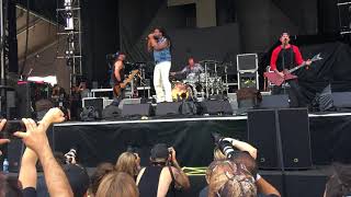 Fort Rock 2018 - Sevendust Live ( Dirty )