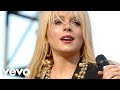 Lindsay Lohan - Speak (Live @ Kiss FM Wango Tango 2005)