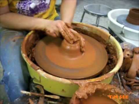 First day of class Pottery Wheel throwing - YouTube